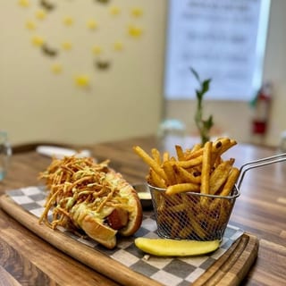 The Messy Hot Dog